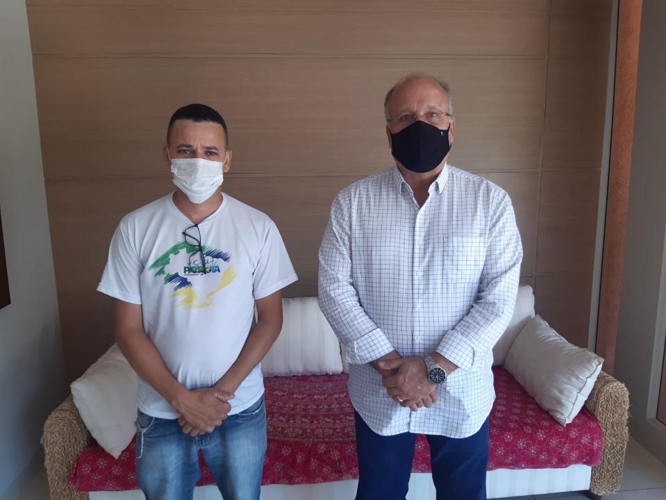Foto 2 de 4 — Doutor Lapena oficializa pré-candidatura a deputado estadual pelo Patriota